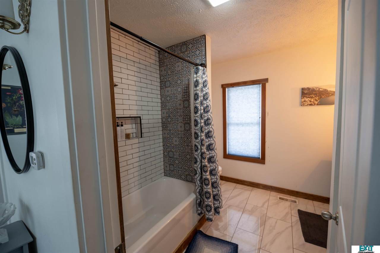 https://bt-photos.global.ssl.fastly.net/omaha/1280_boomver_2_22615889-2.jpg