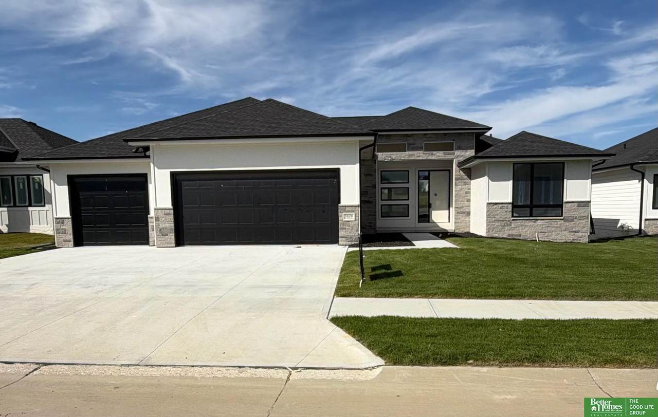 5826 213 Avenue - Photo 1