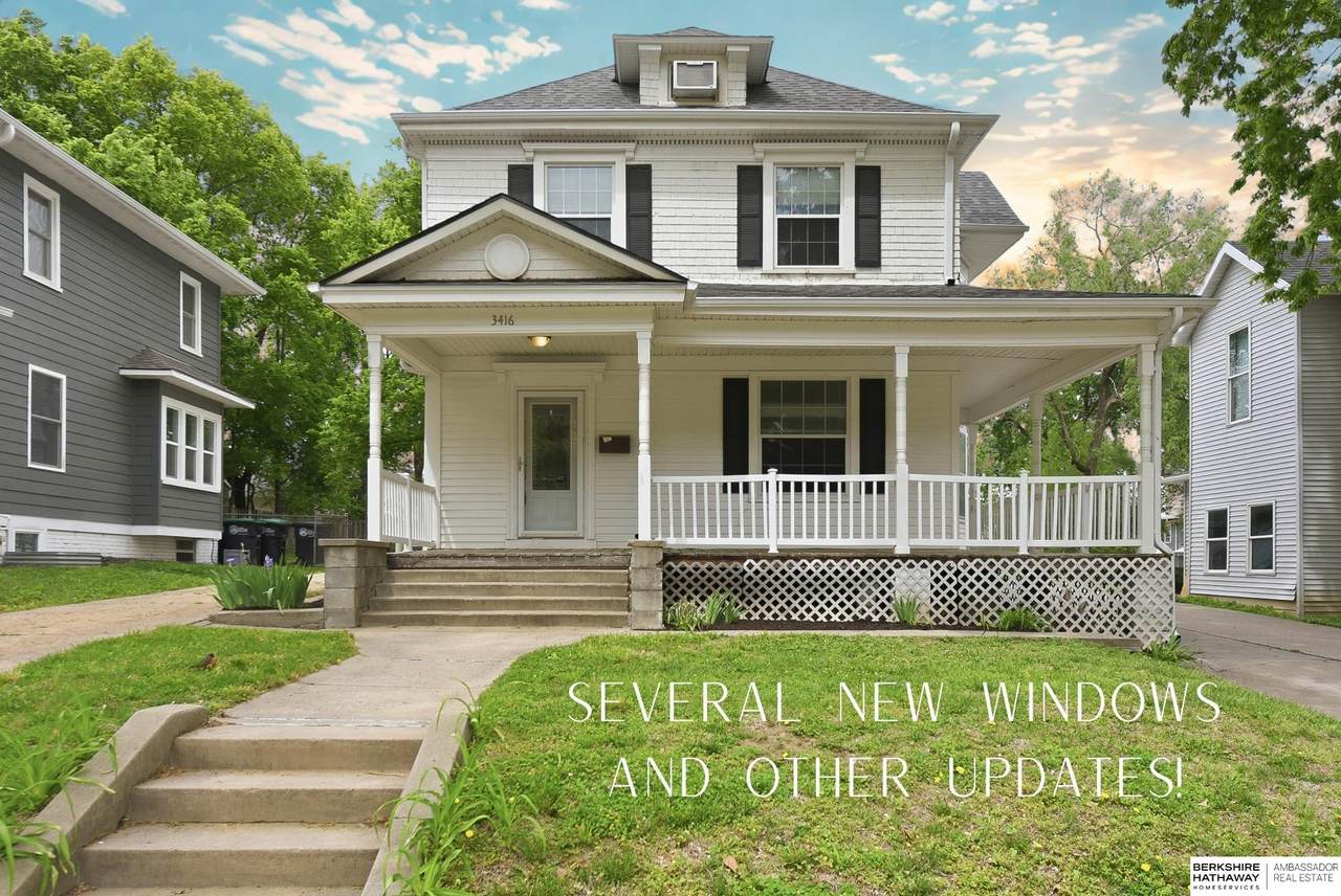3416 Burt Street - Photo 1