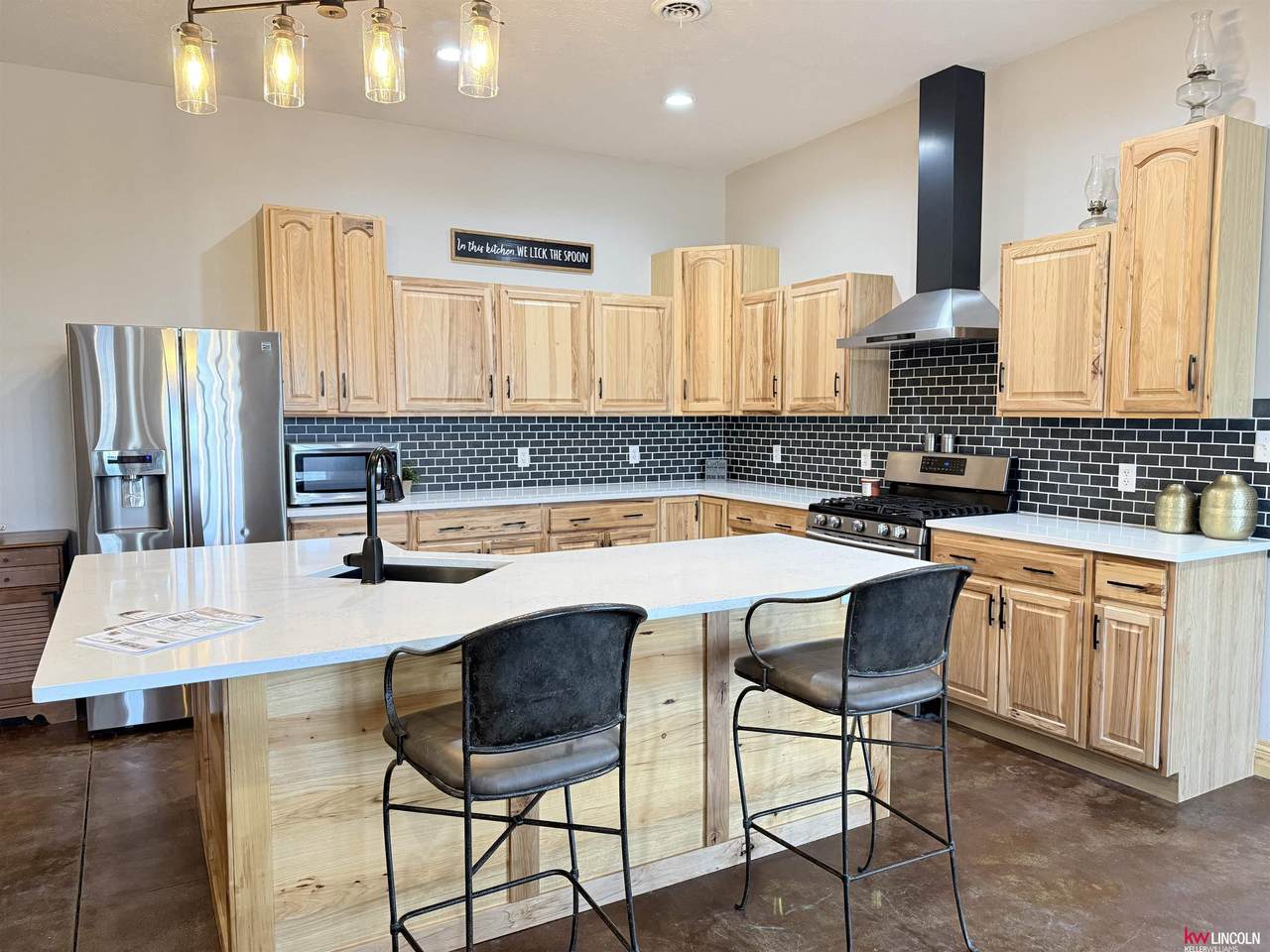 345 Hwy 281 - Photo 1