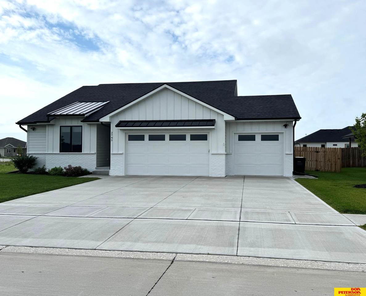 2745 Samuel Drive - Photo 1