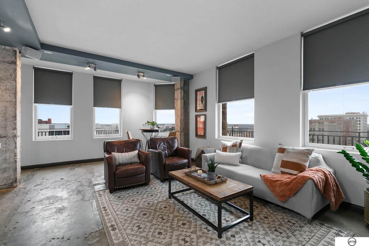100 12Th Street - Photo 1