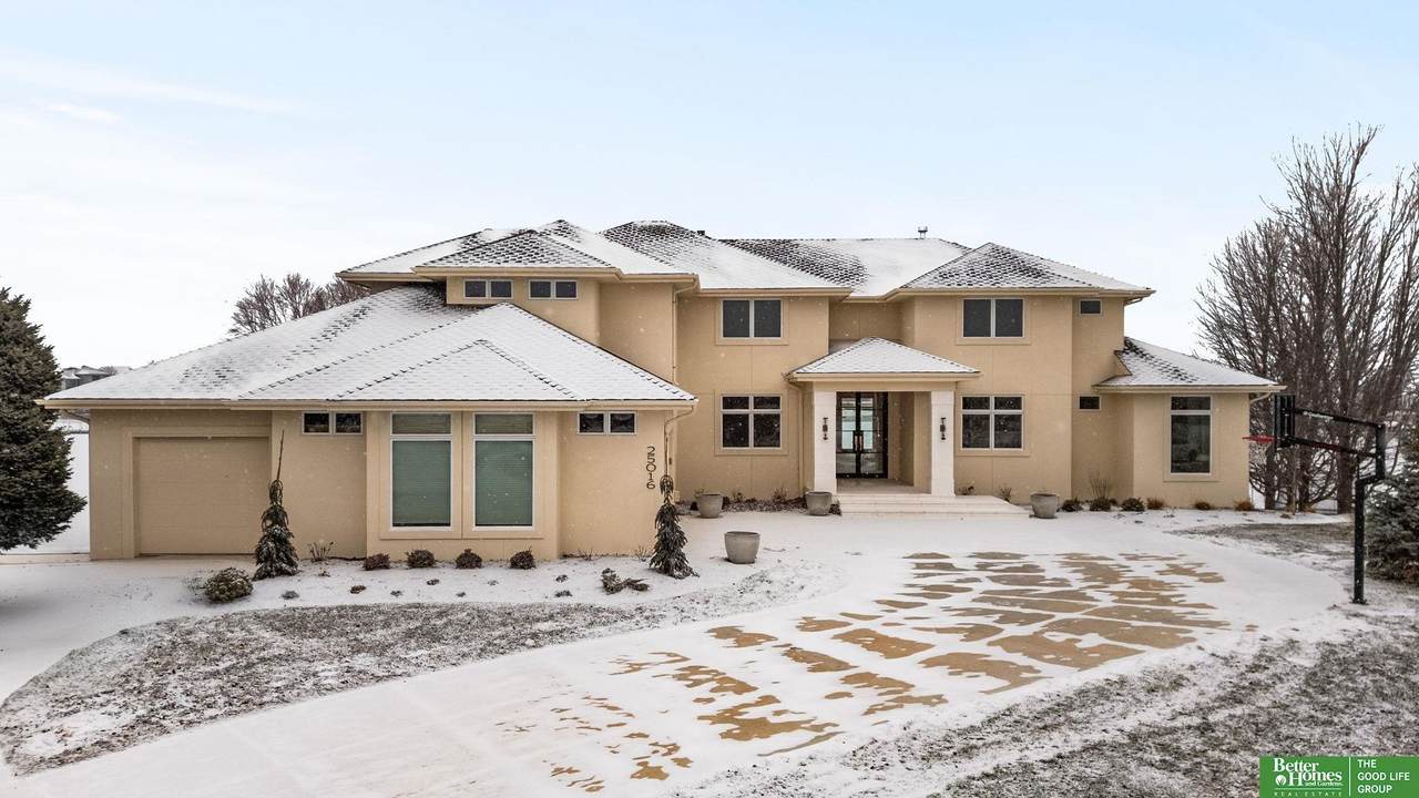 25016 Emile Circle - Photo 1