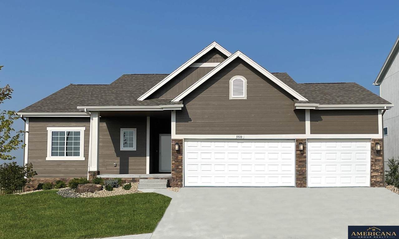 8623 178 Street - Photo 1