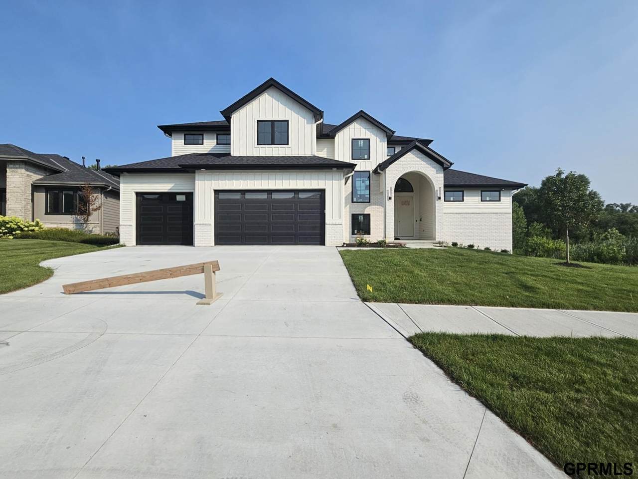3912 213 Avenue - Photo 1