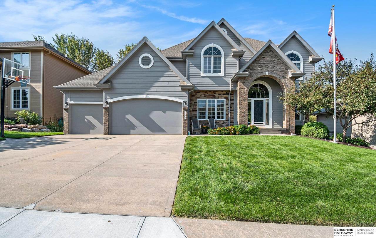 1504 183rd Avenue - Photo 1