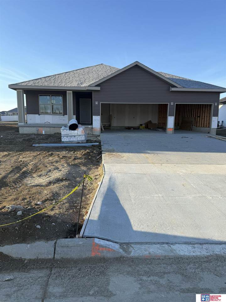 2833 90th Street - Photo 1