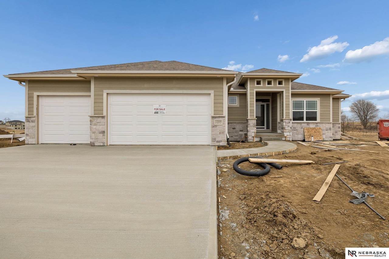 12509 89th Street - Photo 1