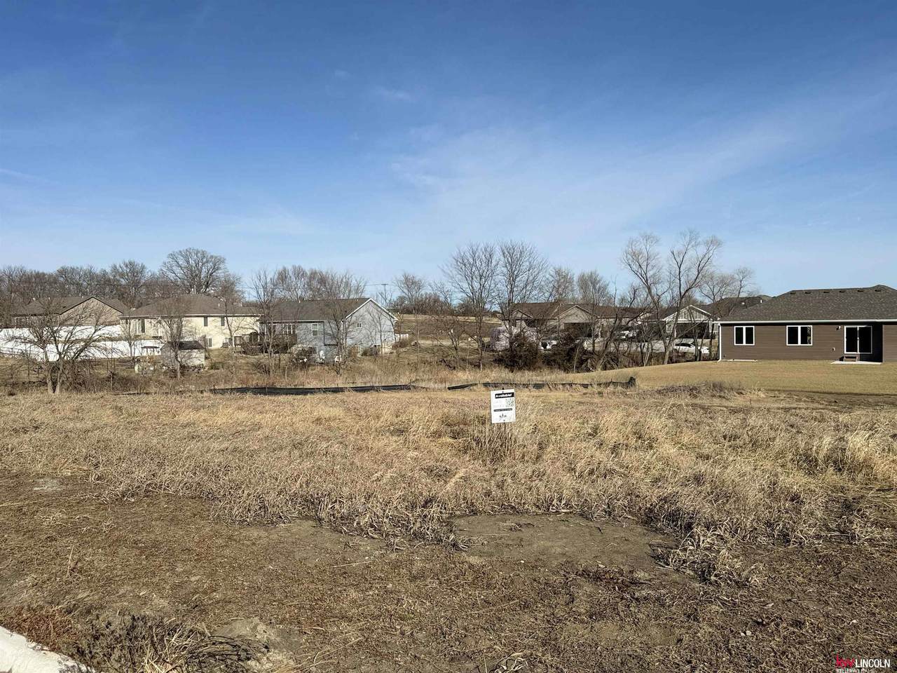 420 Evergreen Circle - Photo 1