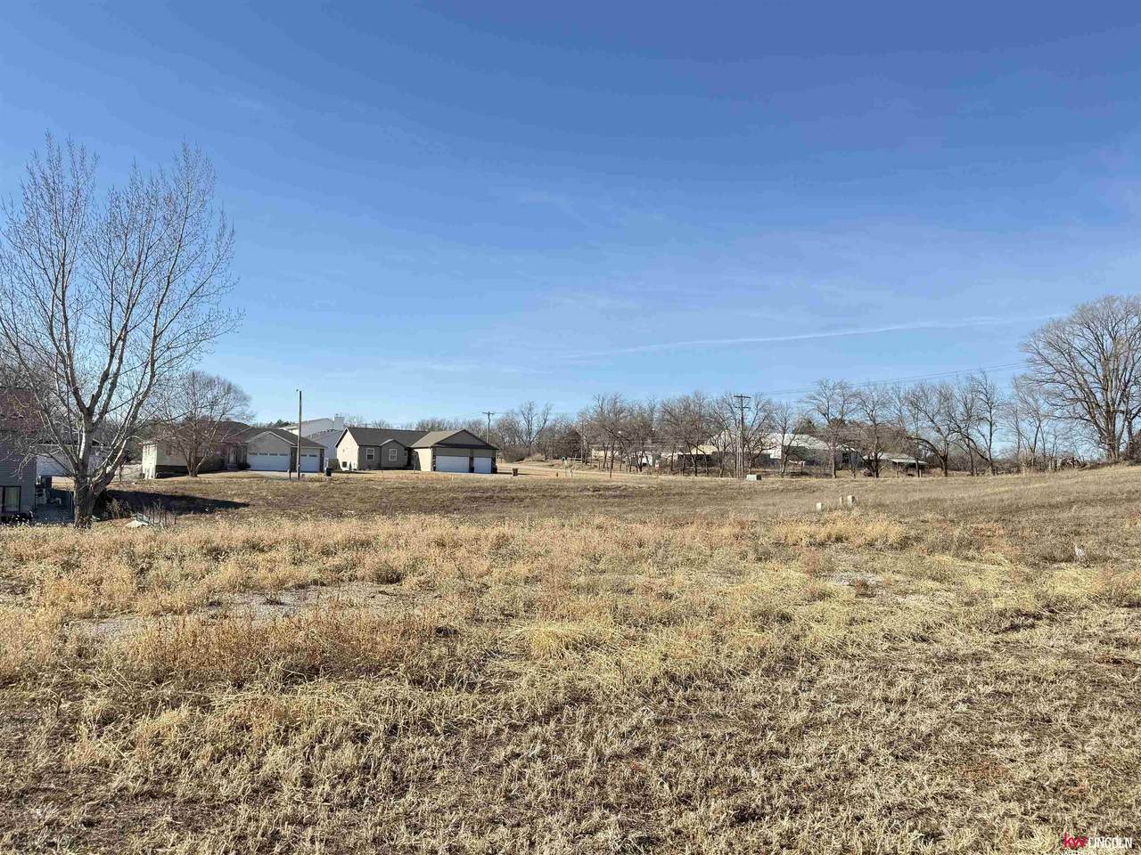 355 Cottonwood Court - Photo 1