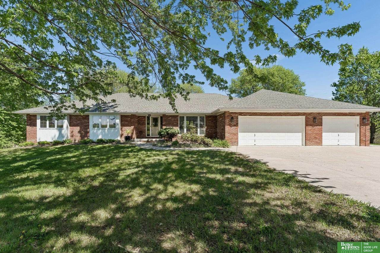 21900 Angus Road - Photo 1