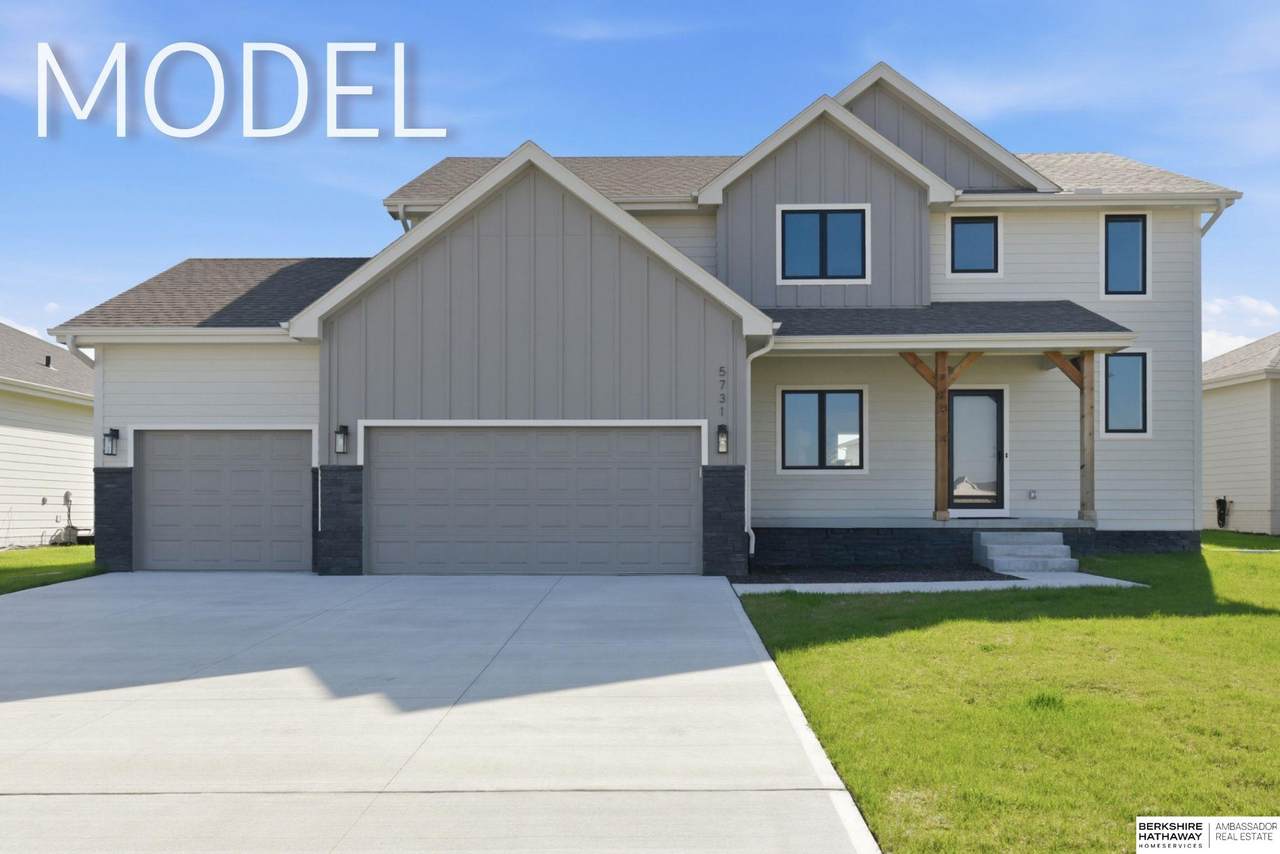 5731 Kestrel Parkway - Photo 1