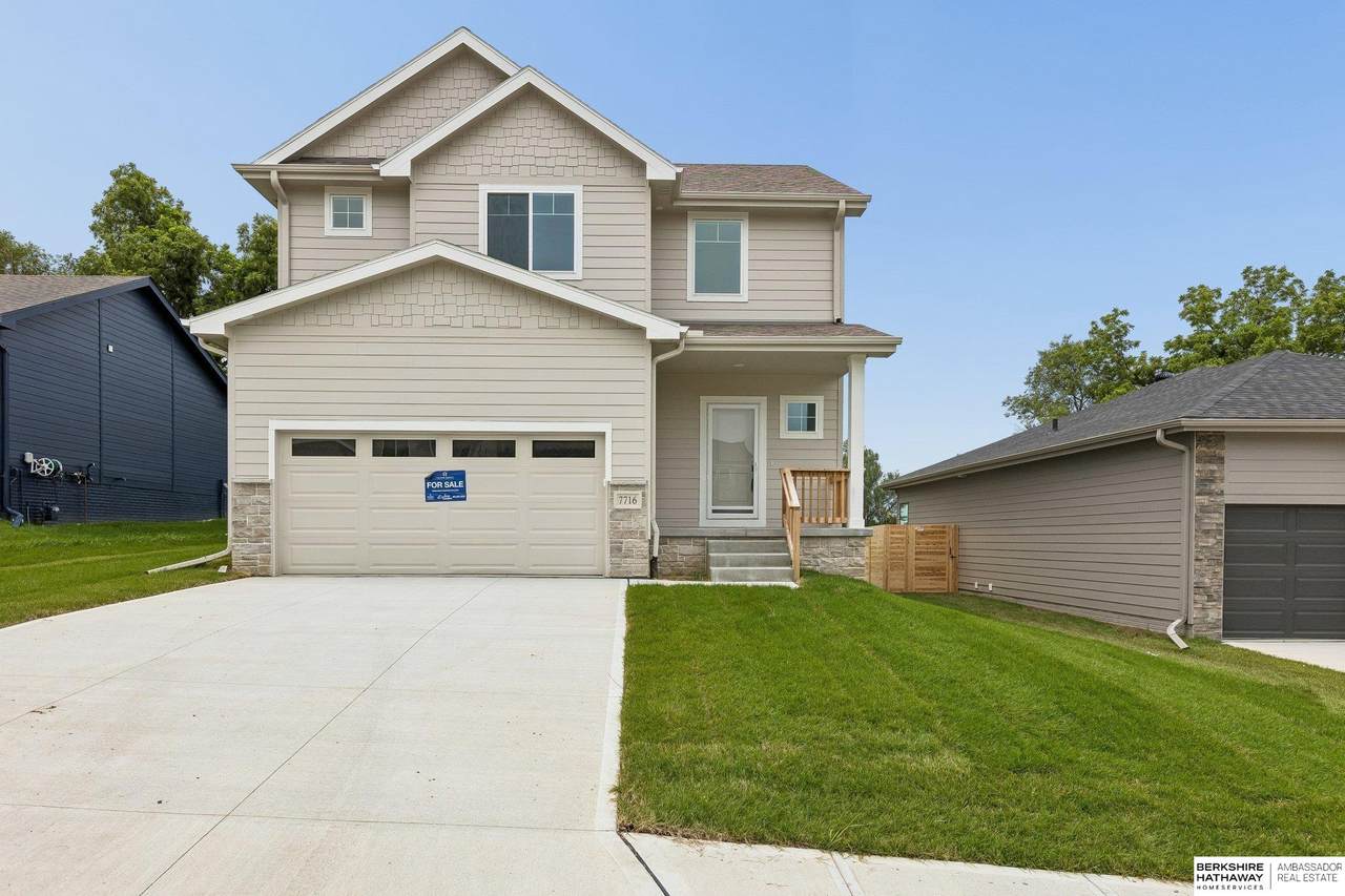 7716 116th Avenue - Photo 1