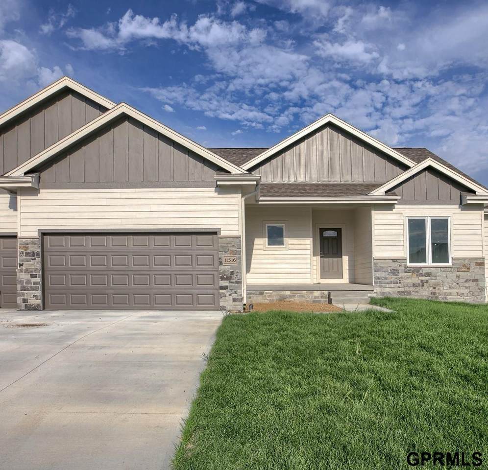 11516 190 Street - Photo 1
