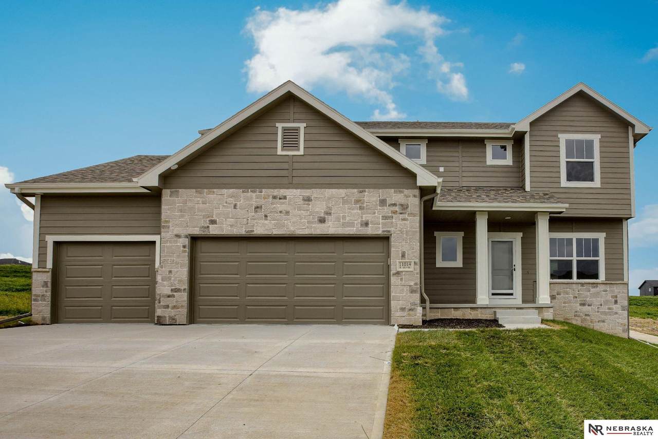 11014 161 Street - Photo 1