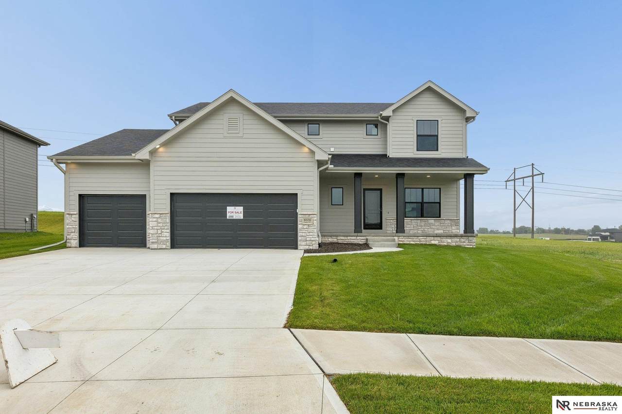 8606 Legacy Street - Photo 1