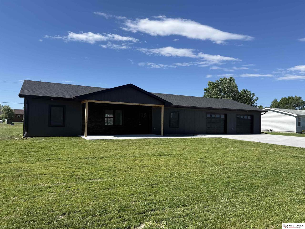 903 West B Street - Photo 1