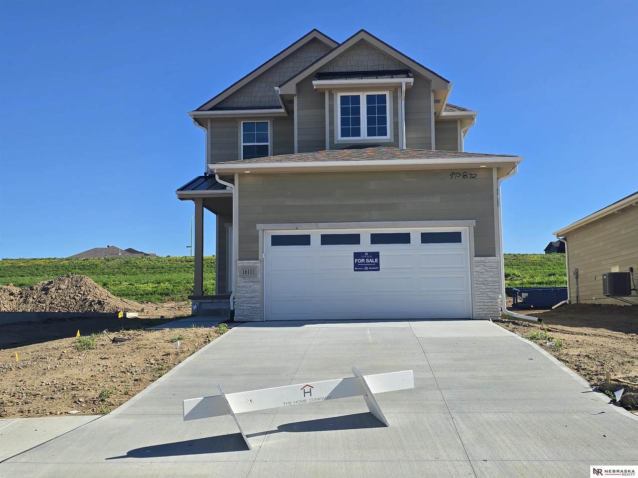 16101 Isabella Street - Photo 1