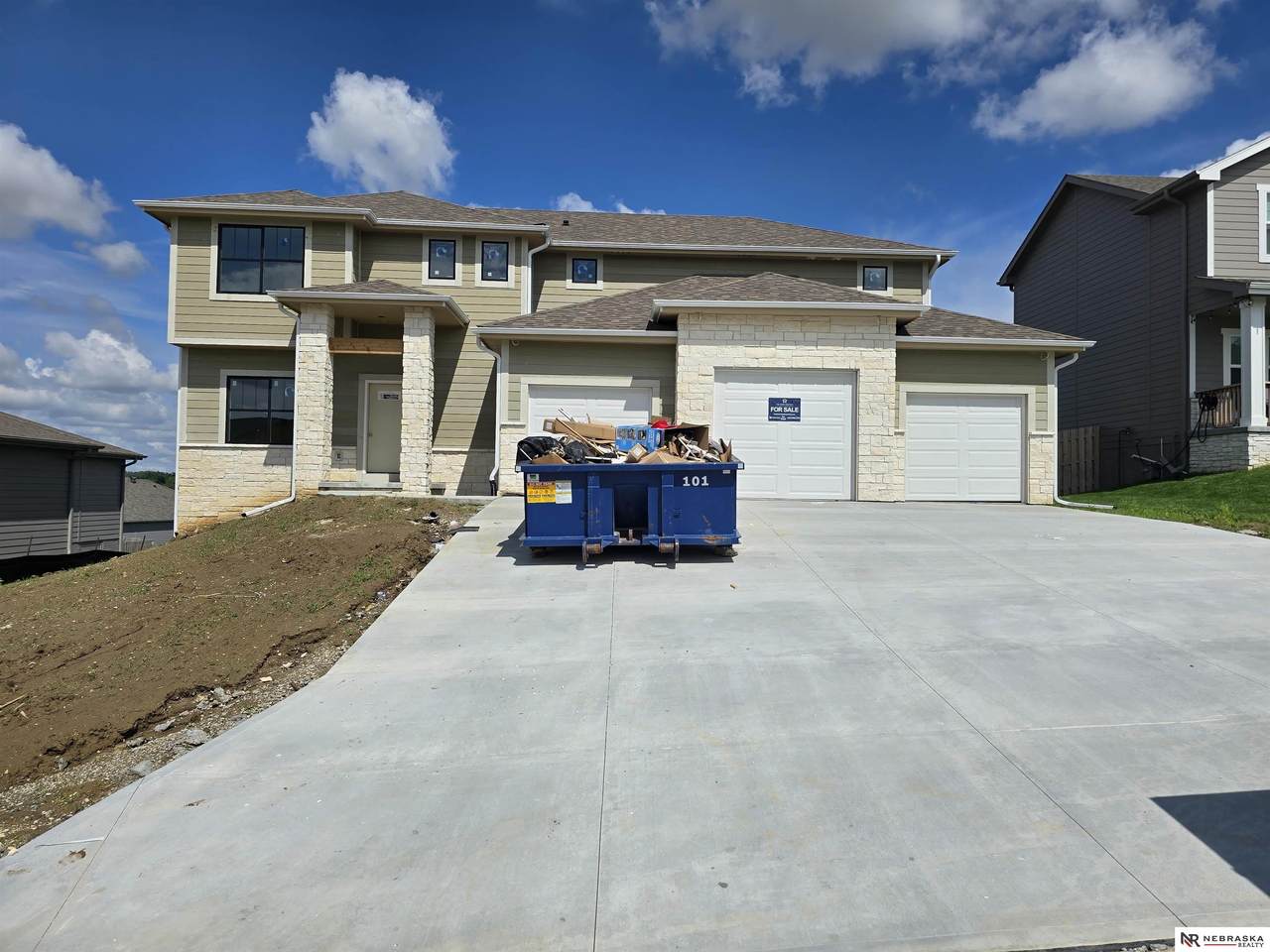 11101 161 Street - Photo 1