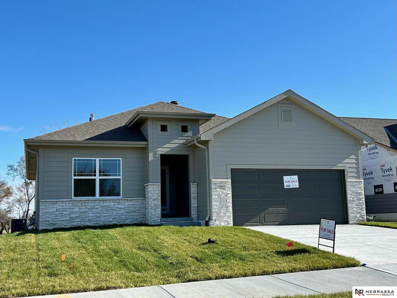 13067 44th Avenue - Photo 1