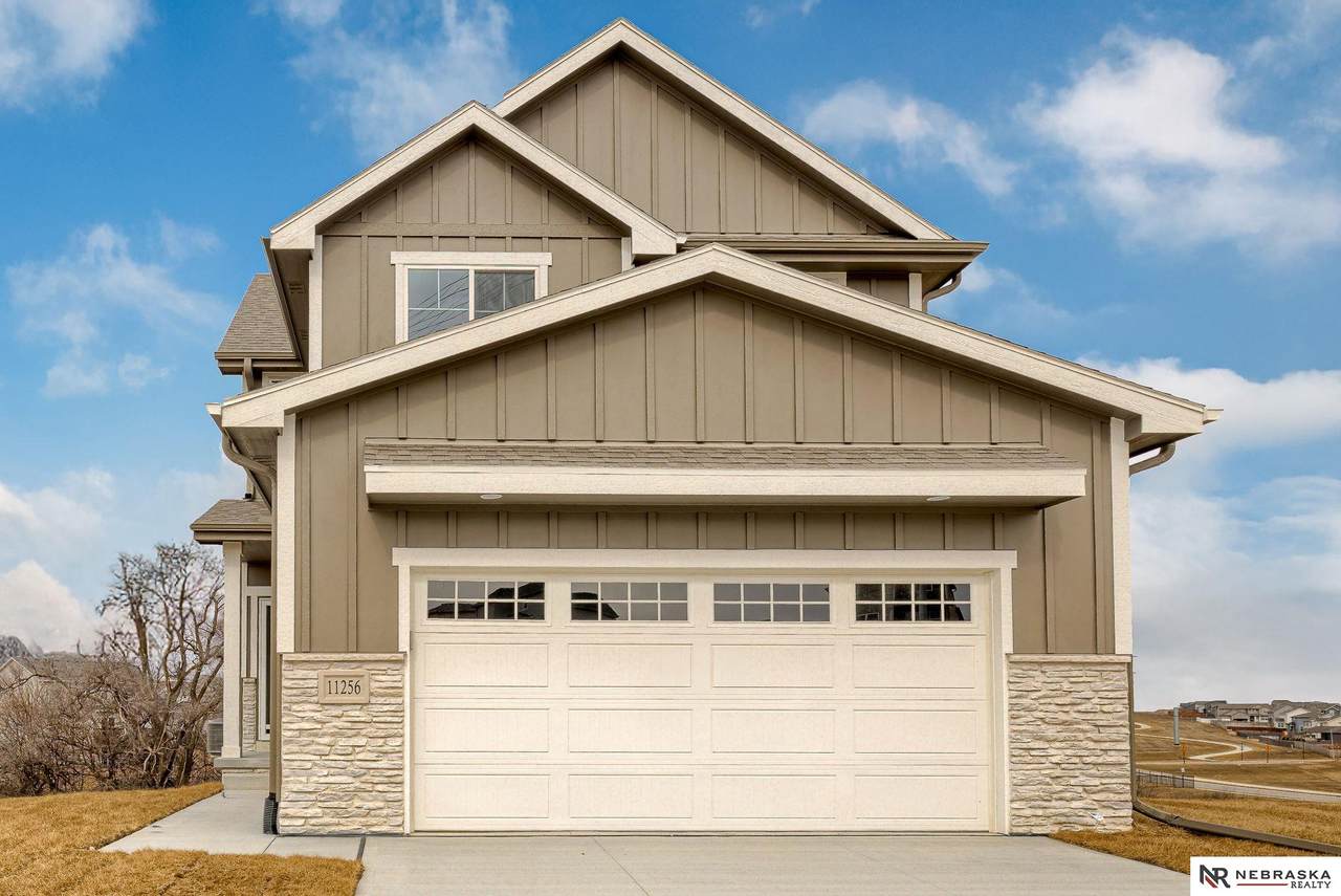 11256 Portage Drive - Photo 1