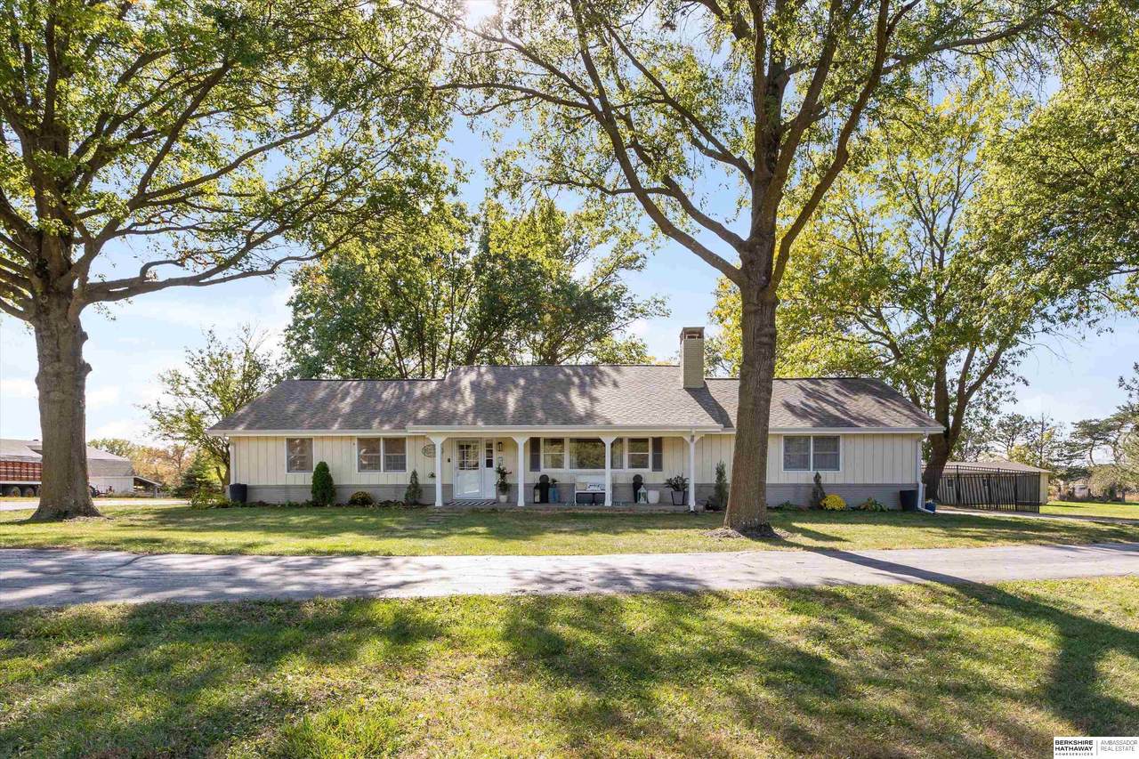 6101 Frontier Road - Photo 1