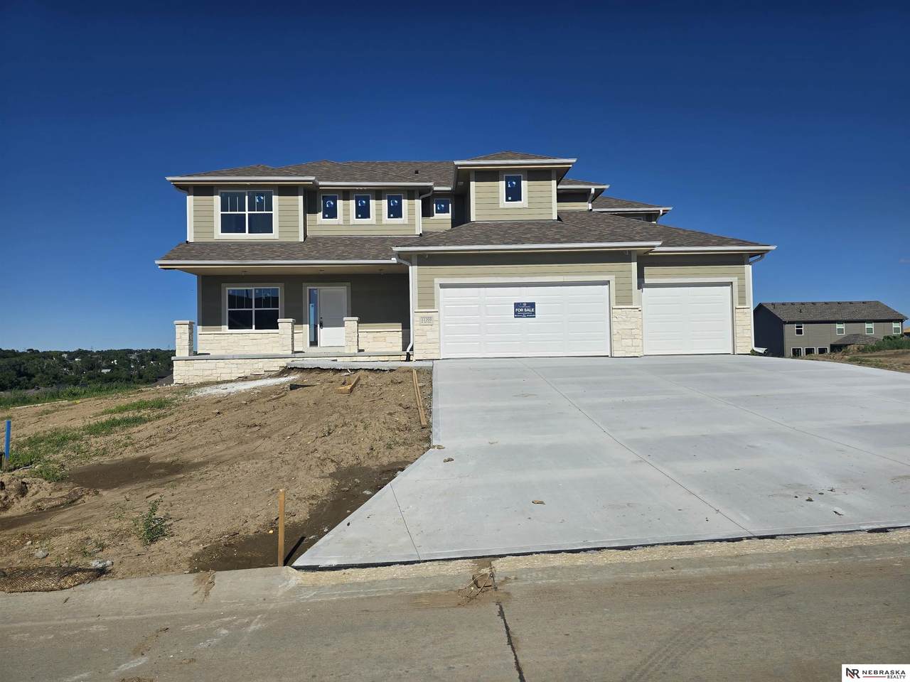11103 161 Avenue - Photo 1