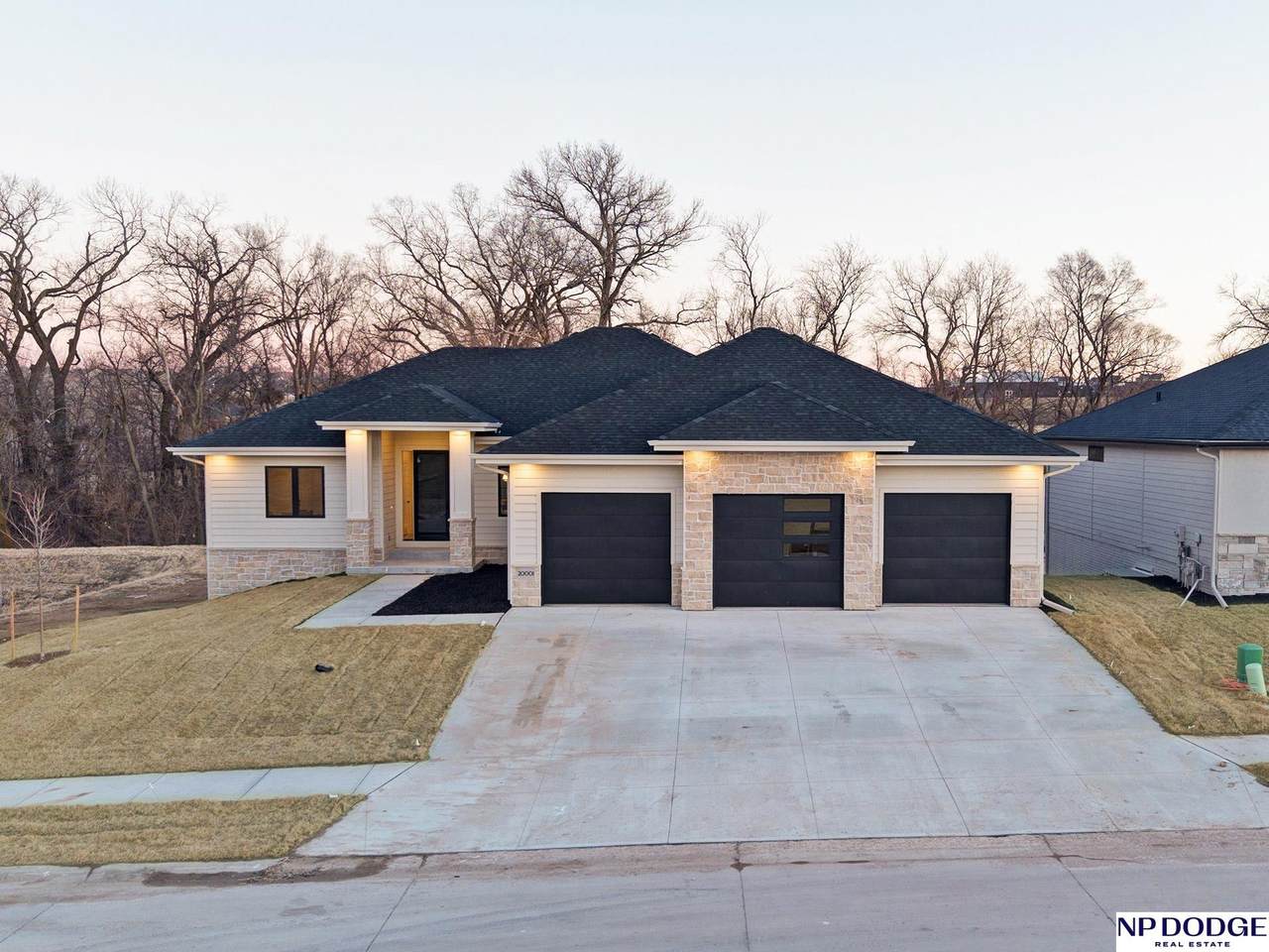 20001 V Street - Photo 1