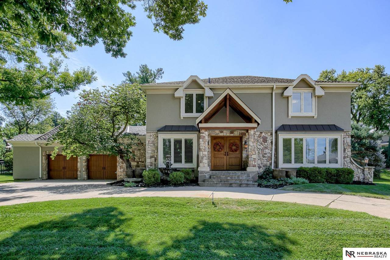 9925 Devonshire Drive - Photo 1