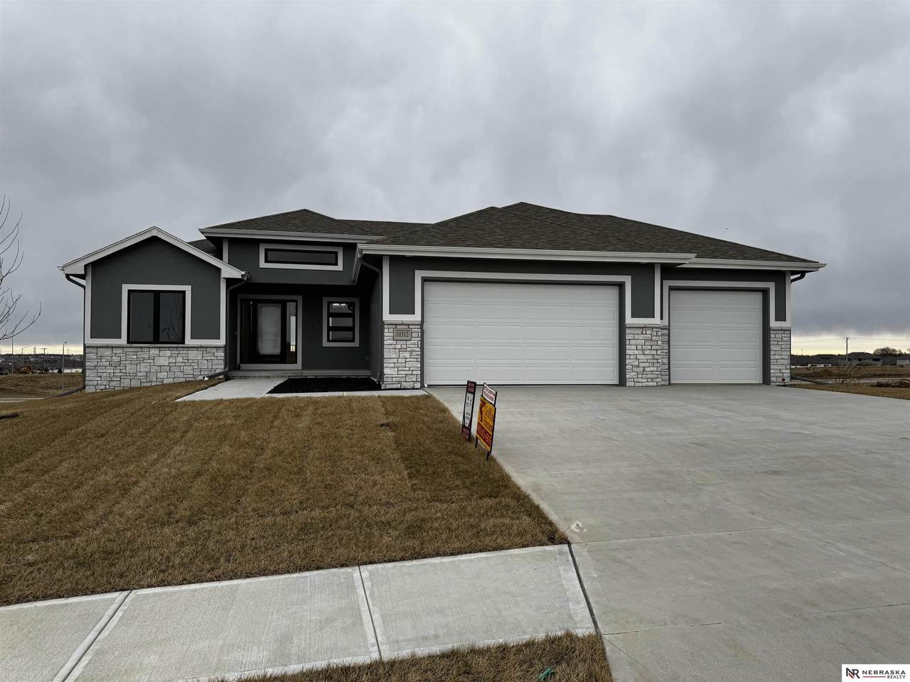 10312 Sherman Street - Photo 1