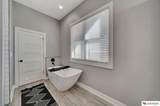 9610 Raymond Road - Photo 39