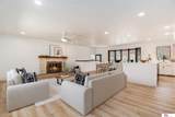2505 101 Avenue - Photo 2