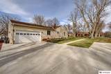 907 Broadway Street - Photo 3
