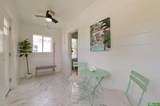2707 10 Street - Photo 2