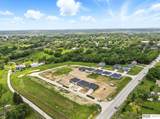 7613 34 Street - Photo 4