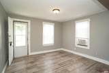 916 8th Street - Photo 3