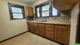 423 6th Street - Photo 17
