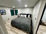 208 Davis Avenue - Photo 18