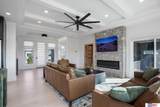 902 Lakeview Way - Photo 8