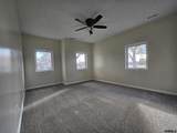 811 Saunders Avenue - Photo 8