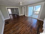 719 Avenue C - Photo 10