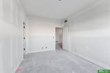 21126 Atwood Avenue - Photo 21