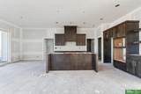 21126 Atwood Avenue - Photo 7