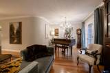 2904 Georgian Court - Photo 9