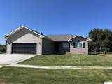 1810 Vivian Lane - Photo 2