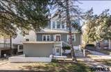 1526 29 Street - Photo 4