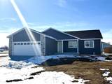 829 Sunridge Drive - Photo 2