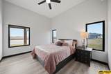 18228 London Avenue - Photo 45