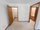 1540 Cotner Boulevard - Photo 38