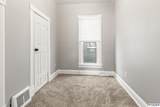 2623 Spencer Street - Photo 11